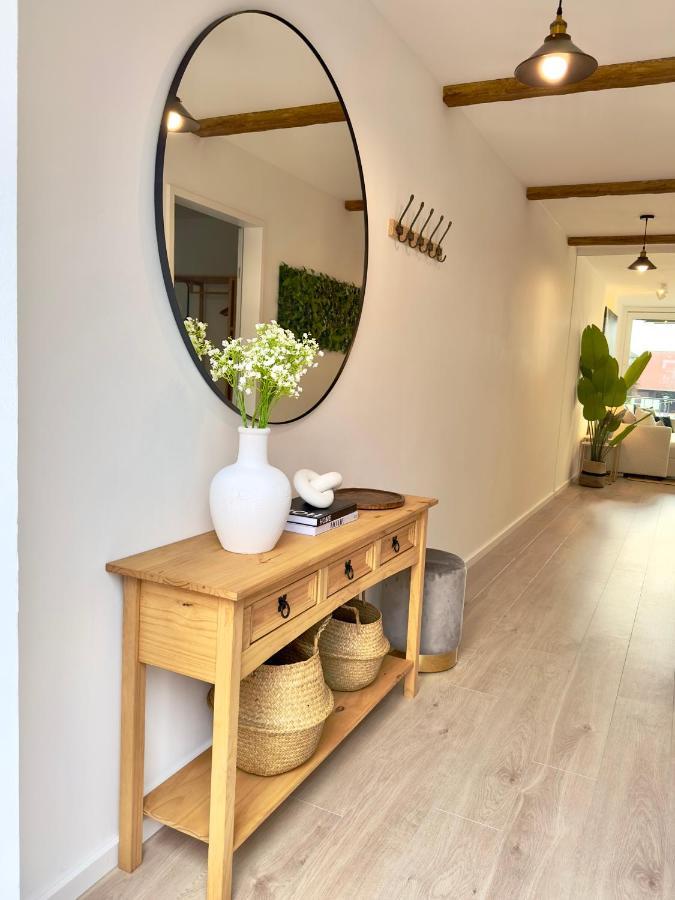 Flair Apartments Vorarlberg - Stilvolles Wohnen Nahe Bodensee & Alpen - Kueche, Balkon & Gratis Parkplatz Bregenz Buitenkant foto