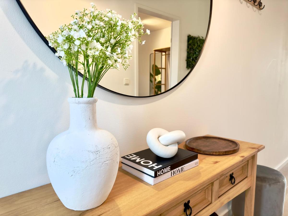 Flair Apartments Vorarlberg - Stilvolles Wohnen Nahe Bodensee & Alpen - Kueche, Balkon & Gratis Parkplatz Bregenz Buitenkant foto