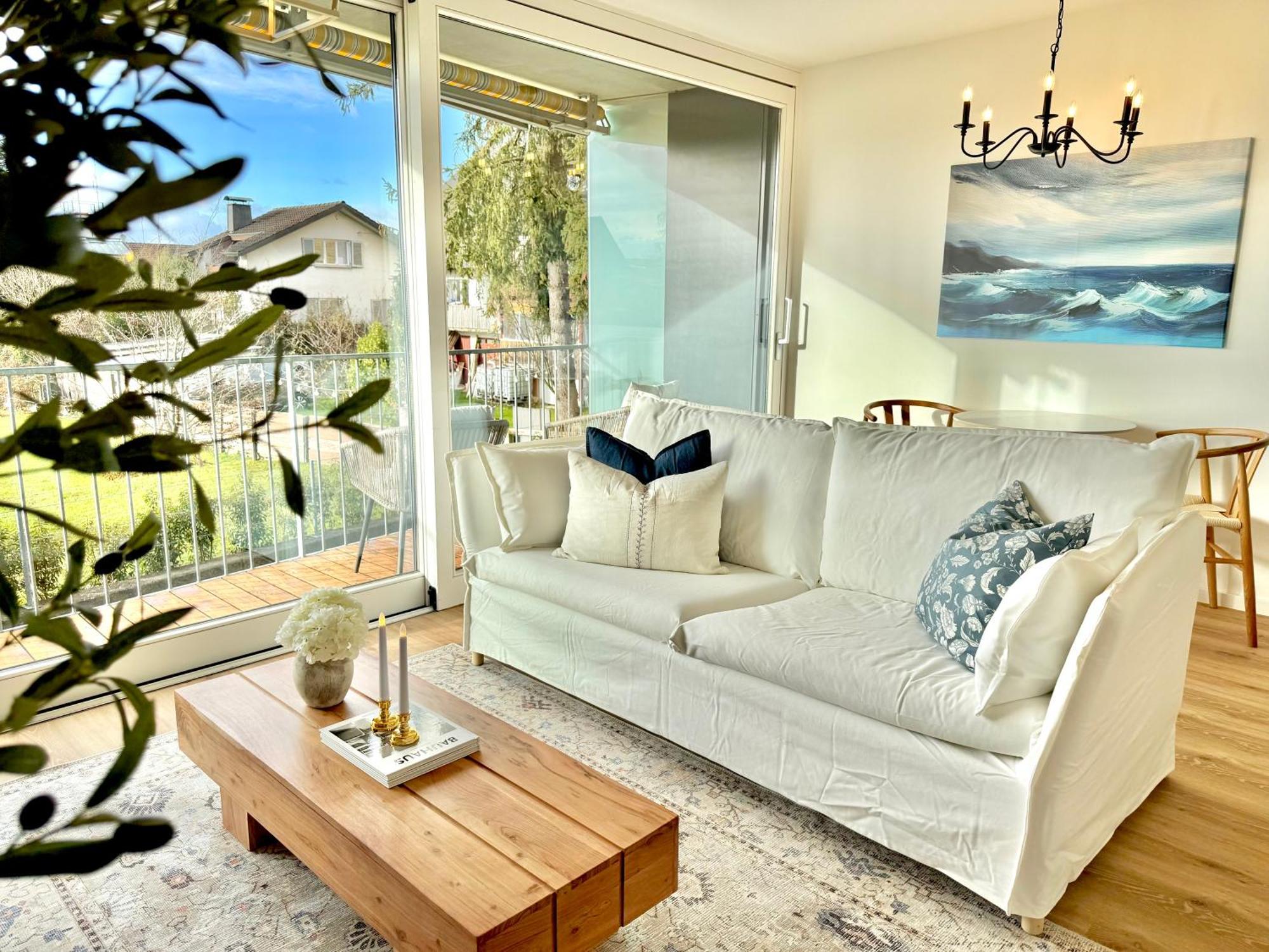 Flair Apartments Vorarlberg - Stilvolles Wohnen Nahe Bodensee & Alpen - Kueche, Balkon & Gratis Parkplatz Bregenz Buitenkant foto