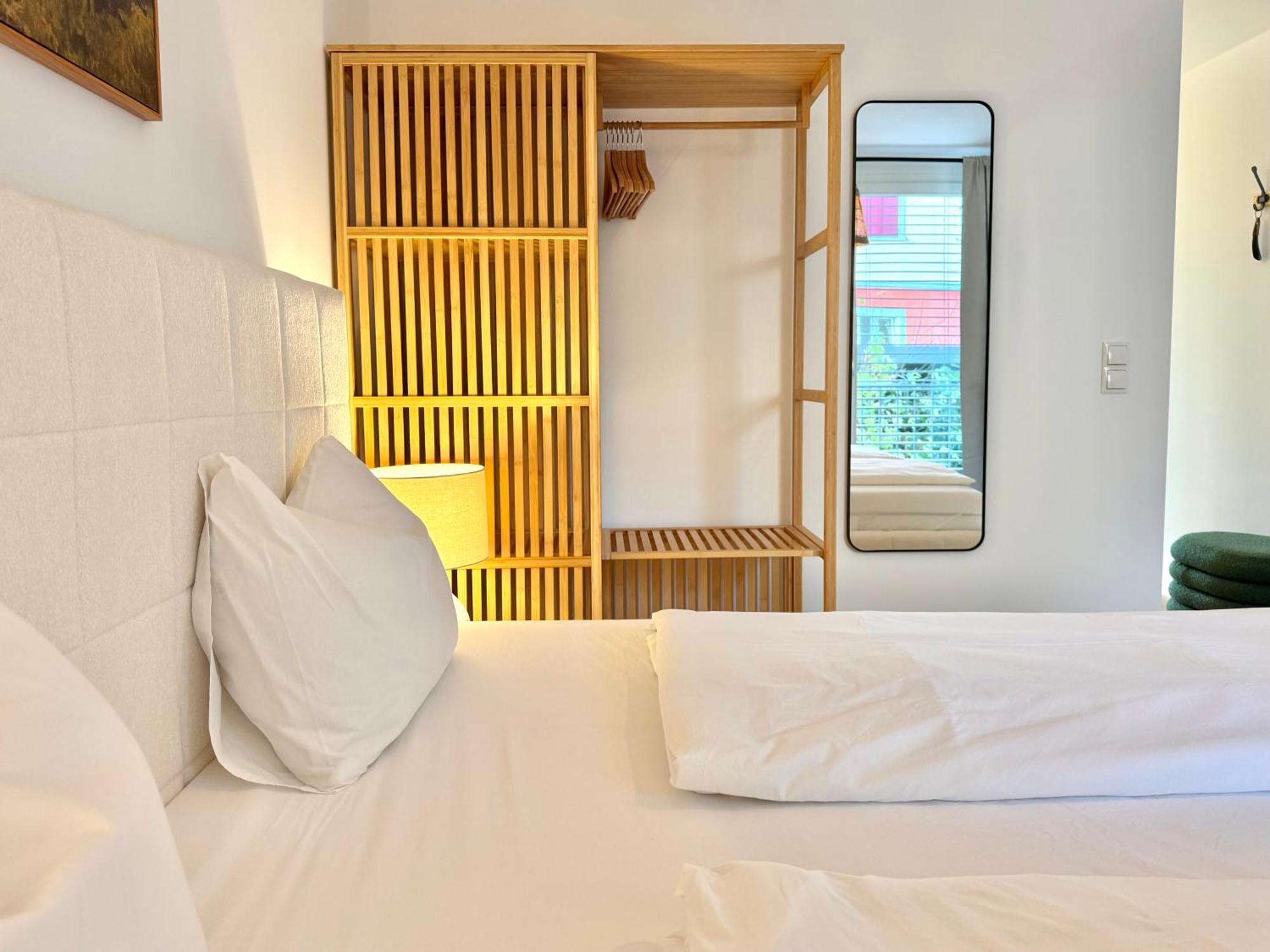 Flair Apartments Vorarlberg - Stilvolles Wohnen Nahe Bodensee & Alpen - Kueche, Balkon & Gratis Parkplatz Bregenz Buitenkant foto
