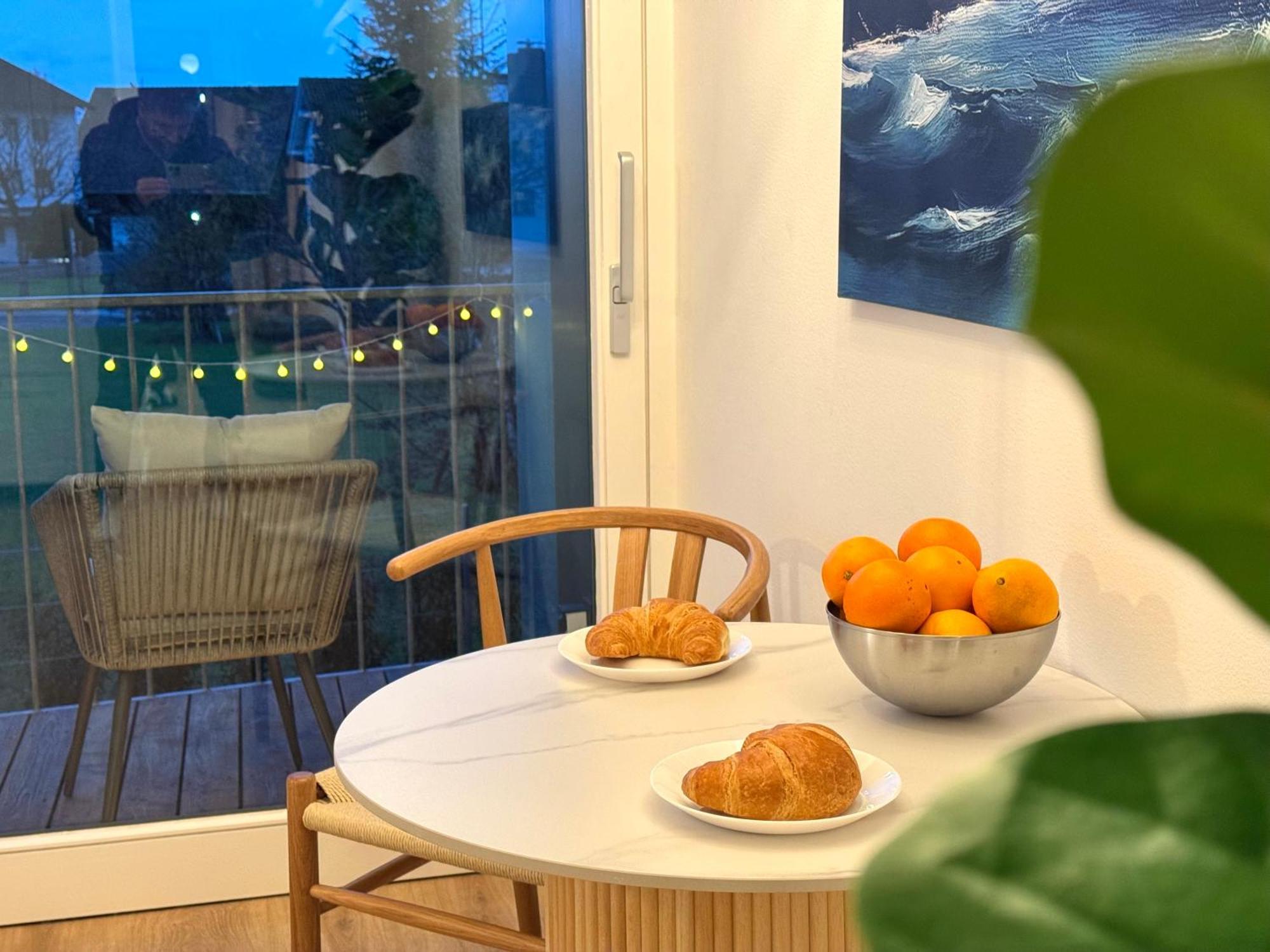 Flair Apartments Vorarlberg - Stilvolles Wohnen Nahe Bodensee & Alpen - Kueche, Balkon & Gratis Parkplatz Bregenz Buitenkant foto